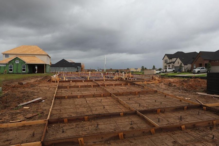 Every foundation at DWH is engineered and it’s inspected three times! We do not do “batch” testing. Rest easy knowing your foundation comes with a 10 year warranty. Every foundation at DWH is engineered and it’s inspected three times! We do not do “batch” testing. Rest easy knowing your foundation comes with a 10 year warranty.