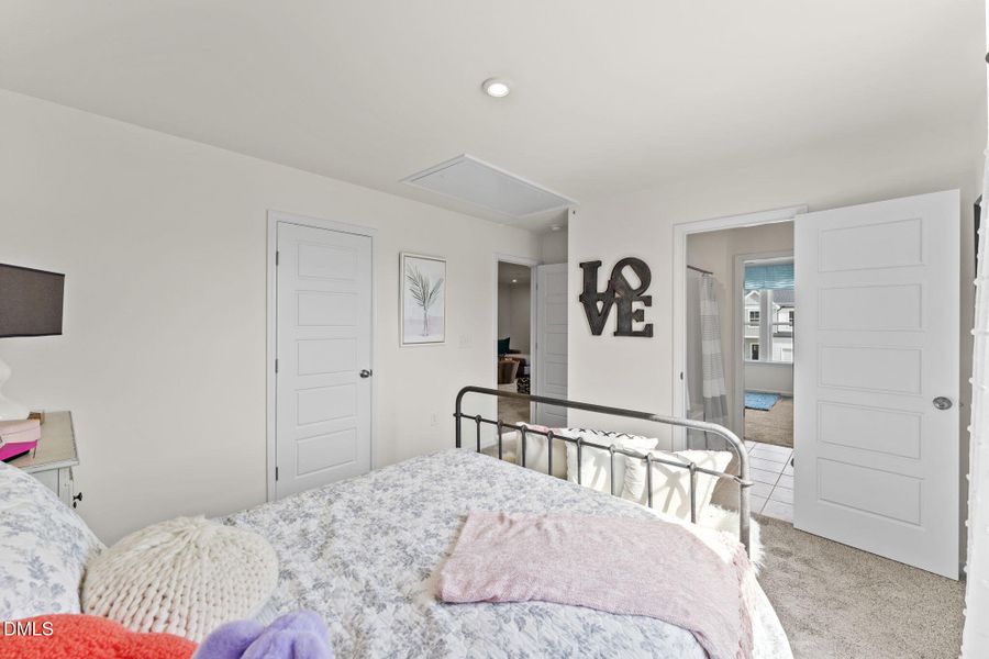 25-Bedroom 2 HHHunt Homes