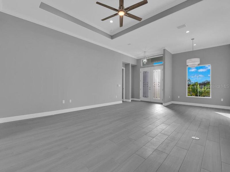 Spacious, unfurnished interior of a new home in , Rotonda West (Image 24).