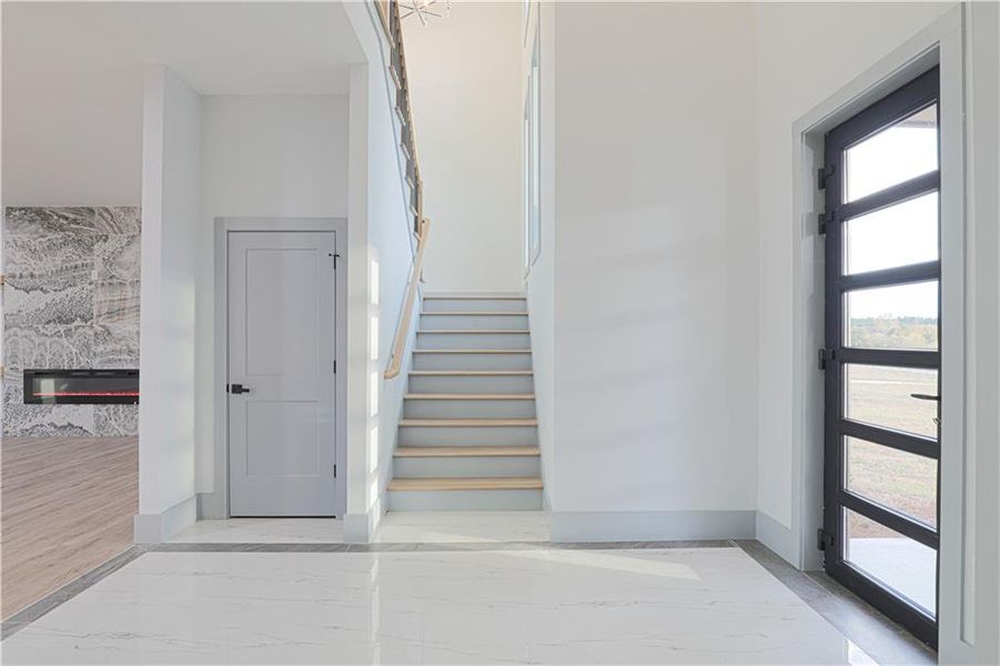 Spacious, unfurnished interior of a new home in , Maysville (Image 45). Spacious, unfurnished interior of a new home in , Maysville (Image 45).