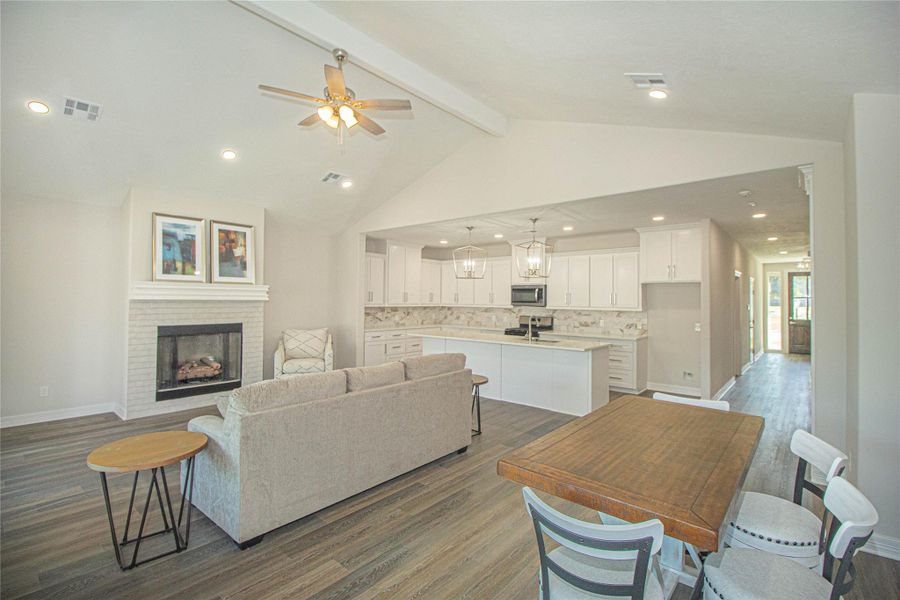 Furnished interior view inside a new home in , Livingston (Image 6).