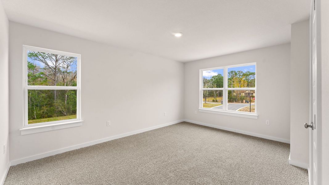Representative unfurnished interior of a home built from the Palm Exterior by D.R. Horton in Genoa Landing Townhomes, Freeport (Image 19).