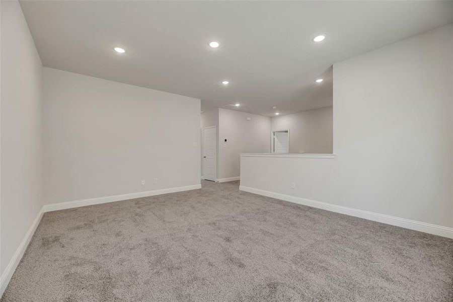 Spacious, unfurnished interior of a new home in Arbors at Legacy Hills, Celina (Image 24).