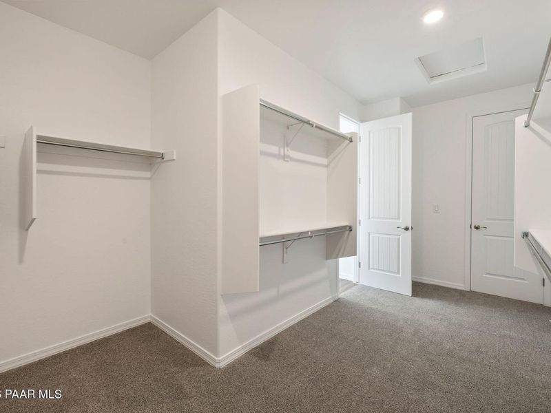 Spacious, unfurnished interior of a new home in Westwood, Prescott (Image 36).