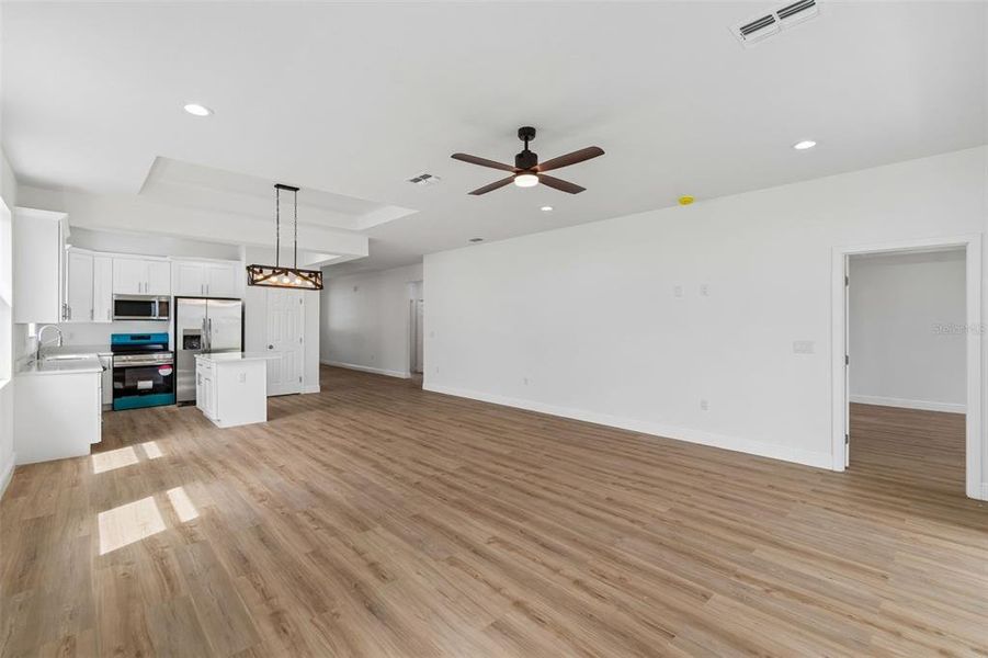Spacious, unfurnished interior of a new home in , Winter Haven (Image 17). Spacious, unfurnished interior of a new home in , Winter Haven (Image 17).