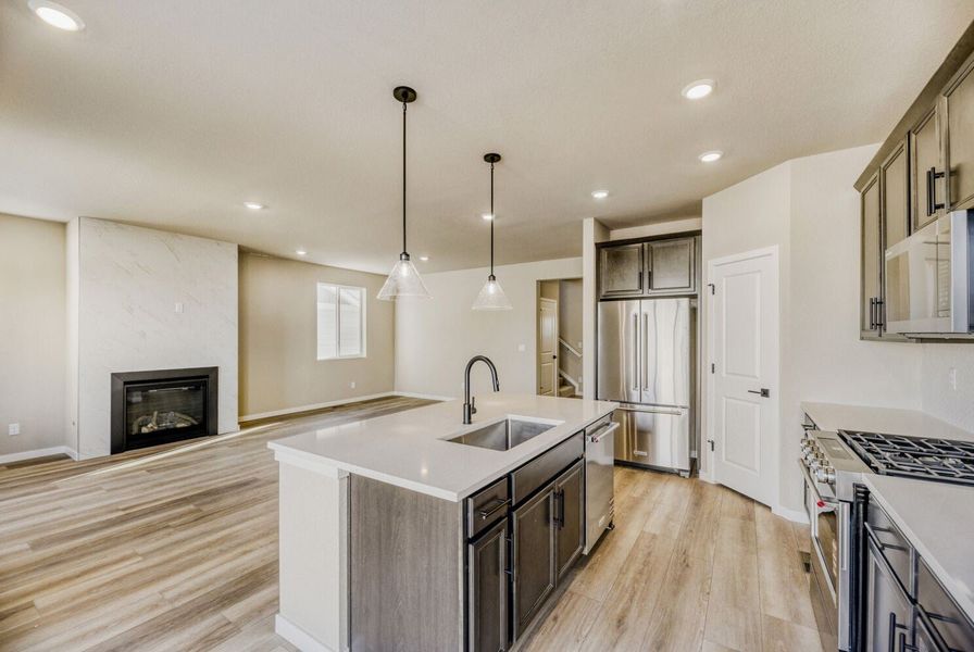 Parker, CO New Home.  - Slide 8