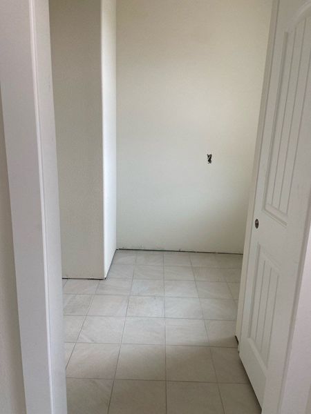 Image 17 of a home in Hillview Addition.