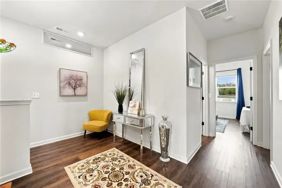 Furnished interior view inside a new home in , Jasper (Image 11).