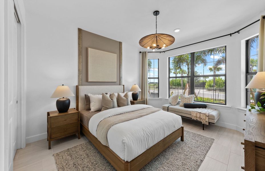 Furnished interior view inside a new home in Del Webb Catalina, Lakewood Ranch (Image 7).