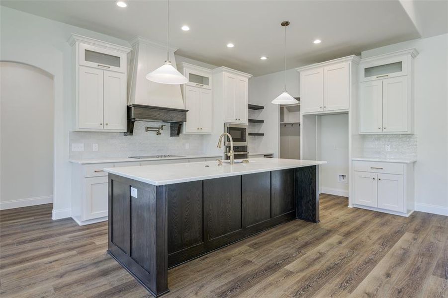Furnished interior view inside a new home in , Farmersville (Image 6).