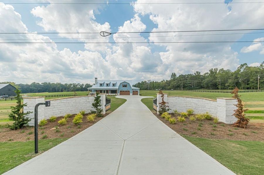 Image 47 of a home in .