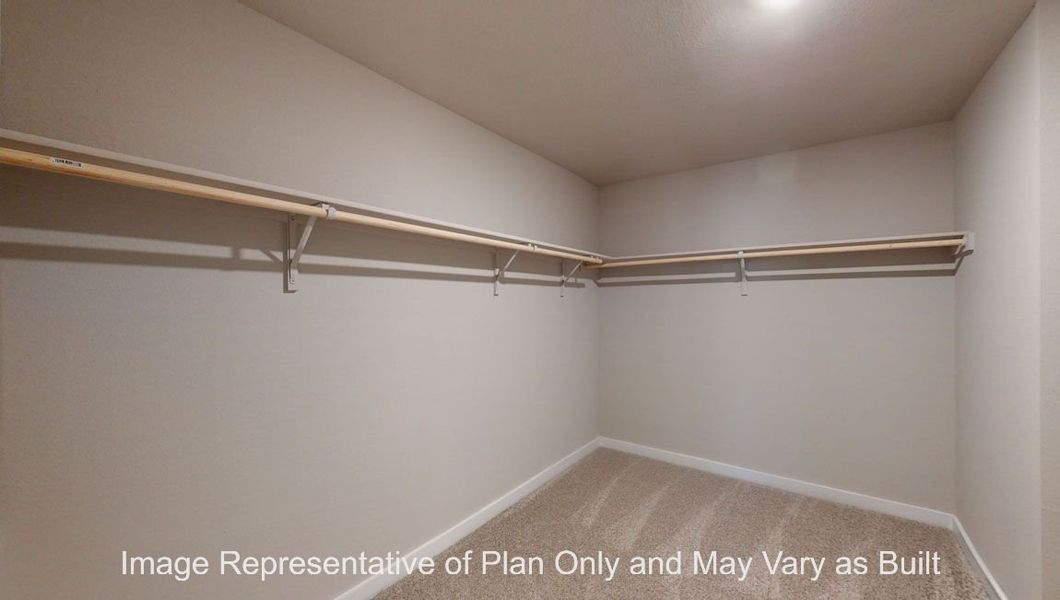 Representative unfurnished interior of a home built from the Harris by D.R. Horton in Yowell Ranch, Killeen (Image 28).