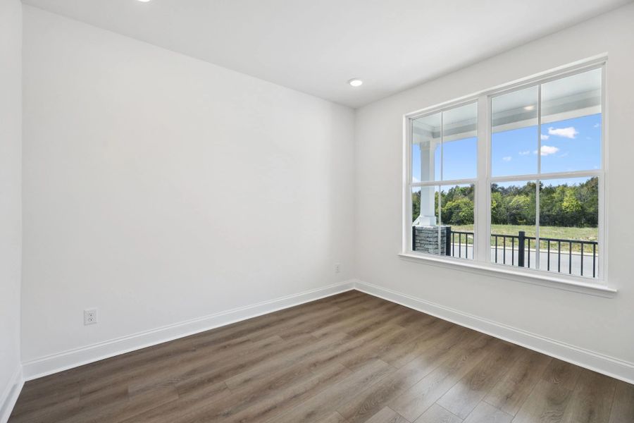 Spacious, unfurnished interior of a new home in Willow Landing, Mount Juliet (Image 15).