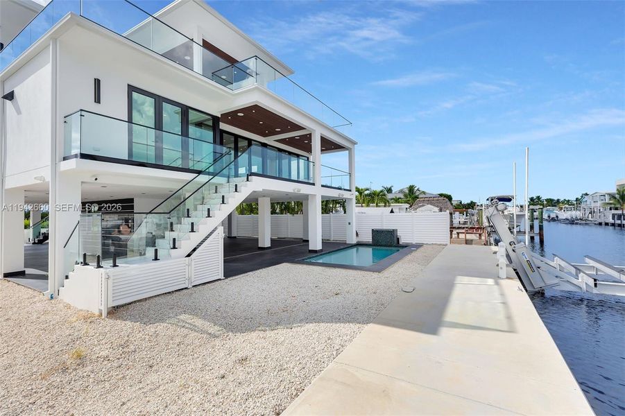 Exterior details and patio area of a home in , Key Largo (Image 29).