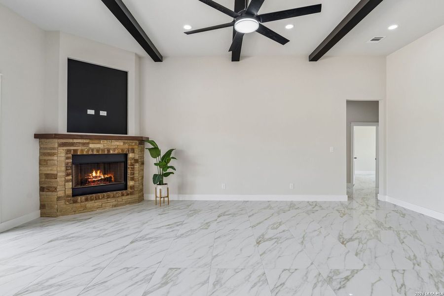 Spacious, unfurnished interior of a new home in , La Vernia (Image 34). Spacious, unfurnished interior of a new home in , La Vernia (Image 34).