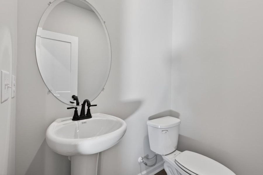 Furnished interior view inside a new home in , Commerce (Image 9).