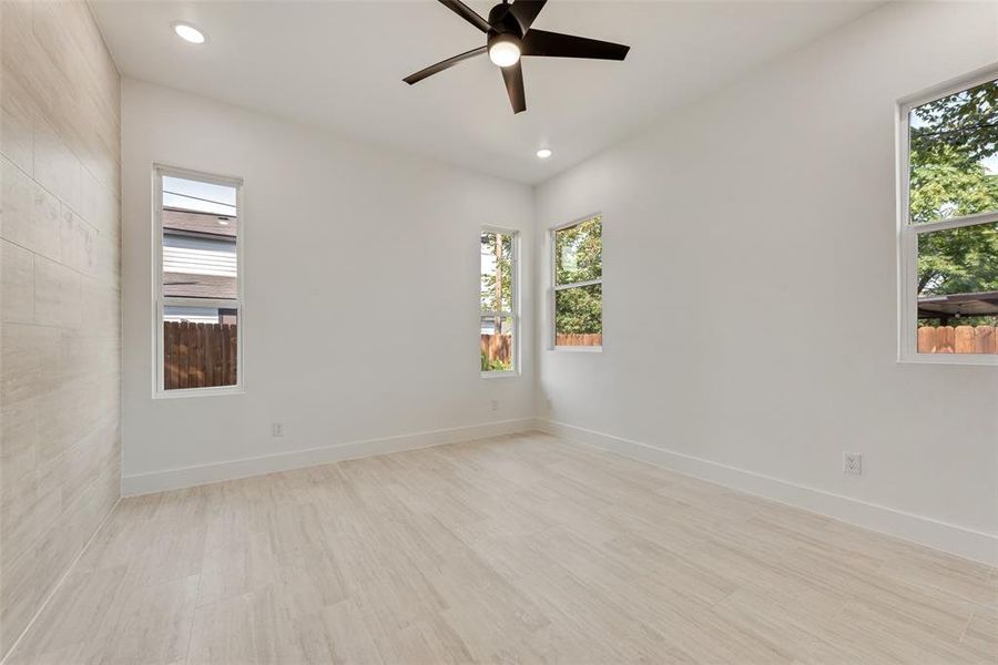 Spacious, unfurnished interior of a new home in , Fort Worth (Image 17). Spacious, unfurnished interior of a new home in , Fort Worth (Image 17).