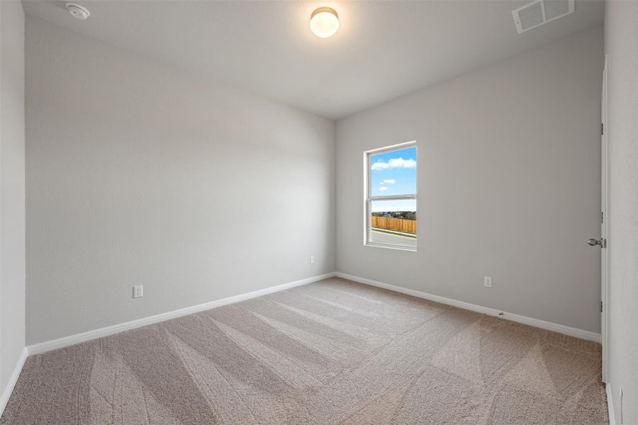 Photos are representative images and renderings for illustrative purposes only. Actual structural options and design images of the home may vary.