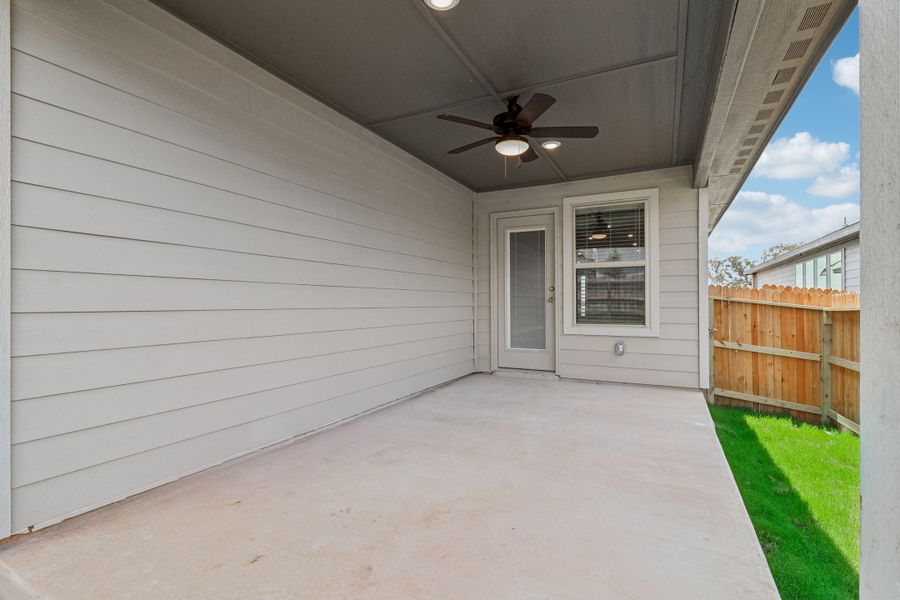 Back exterior of the Allen floorplan at a Meritage Homes community. Back exterior of the Allen floorplan at a Meritage Homes community.