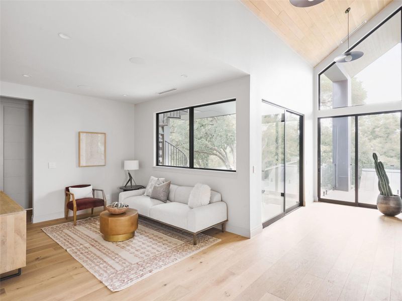 Furnished interior view inside a new home in , Austin (Image 34). Furnished interior view inside a new home in , Austin (Image 34).