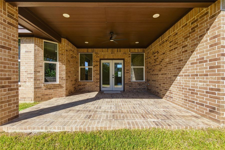 Exterior details and patio area of a home in , Arcola (Image 21).