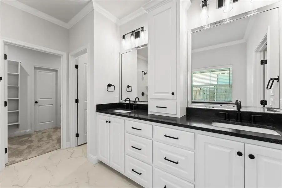 Furnished interior view inside a new home in , Waco (Image 10).