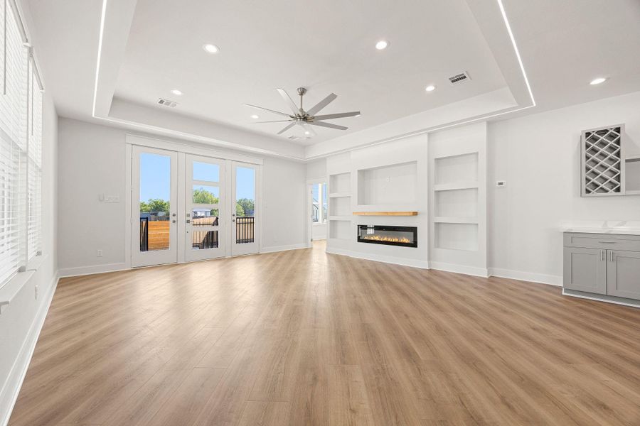 Spacious, unfurnished interior of a new home in , Cleveland (Image 42).