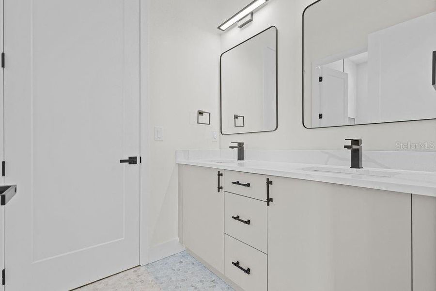 Furnished interior view inside a new home in , Tampa (Image 9).