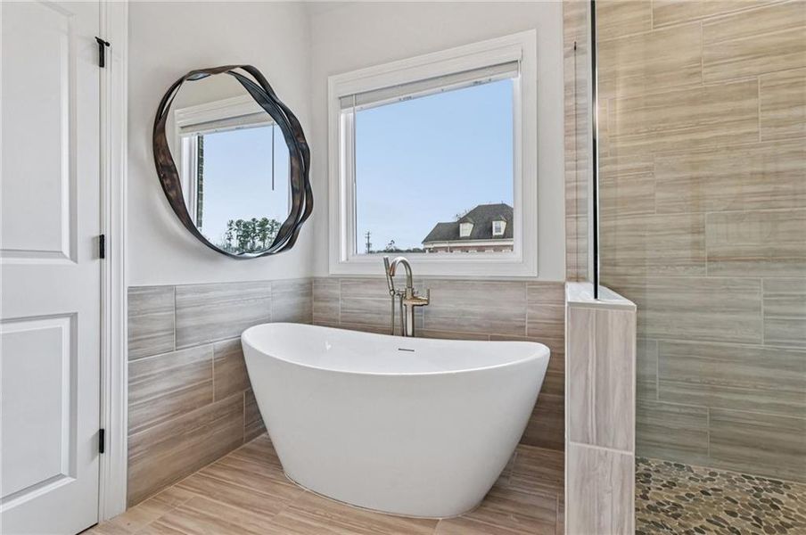 Furnished interior view inside a new home in Byers Park, Alpharetta (Image 53).