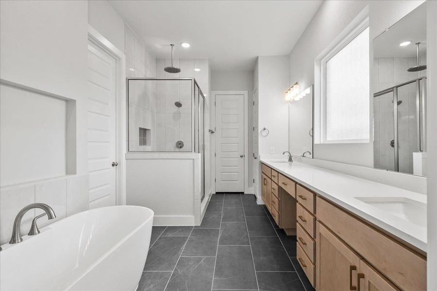 Furnished interior view inside a new home in Meyer Ranch, New Braunfels (Image 10).