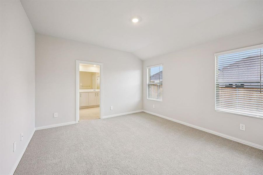 Photo is not of the actual home, but is an inspirational photo of builder’s model home and may depict options, furnishings, and/or decorator features that are not included.