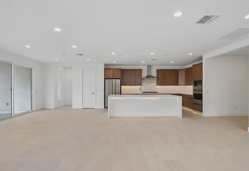 Great Room - 5 of 15