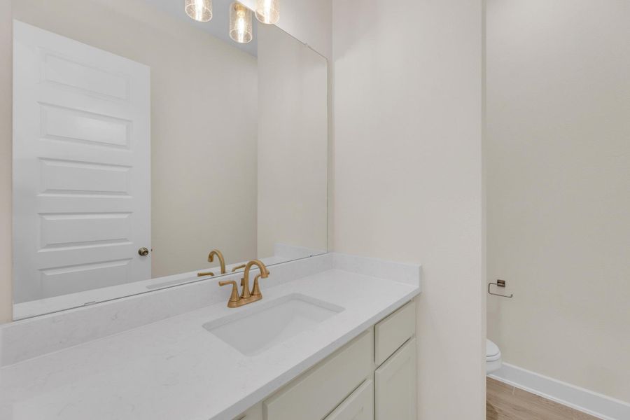 Representative image. Features, specifications, selections and colors may vary. Representative image. Features, specifications, selections and colors may vary.