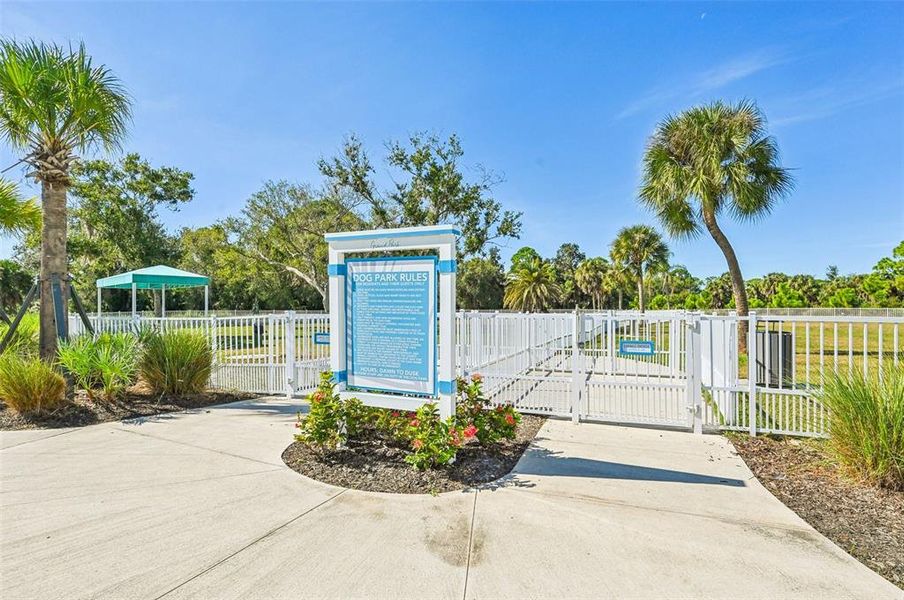 Community amenities in , Sarasota (Image 63). Community amenities in , Sarasota (Image 63).