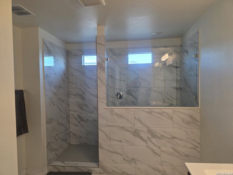 Close-up of interior finishes inside a home in , San Antonio (Image 12).