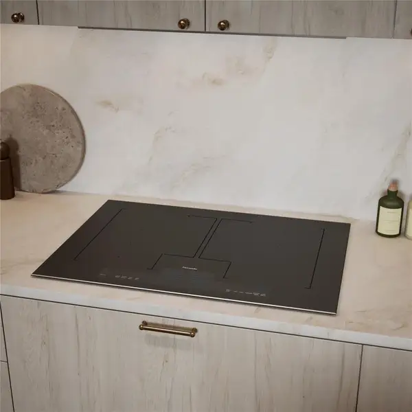 Thermador Induction Cooktop and quartzite countertop. Tranquil Palette