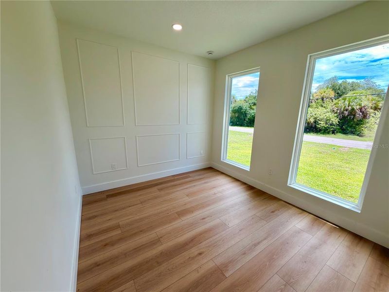 Spacious, unfurnished interior of a new home in , Port Charlotte (Image 25).
