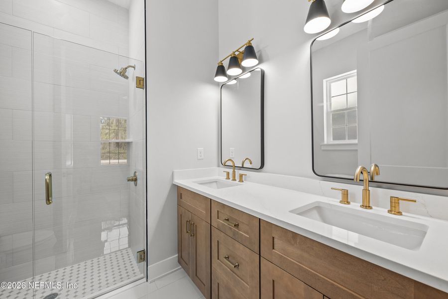 Furnished interior view inside a new home in , Palatka (Image 4).