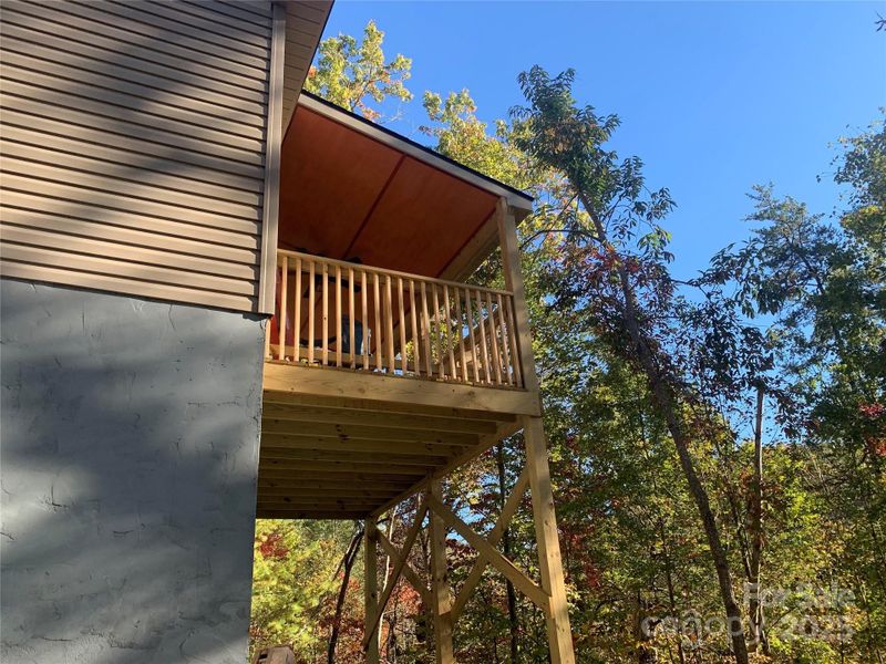 Exterior details and patio area of a home in , Whittier (Image 16).