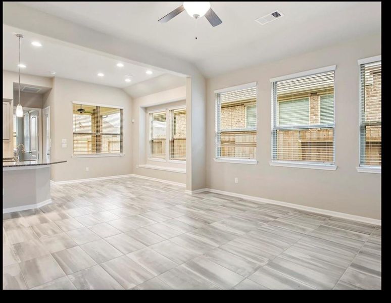 **Photos are representative of the floor plan and not of the actual home**