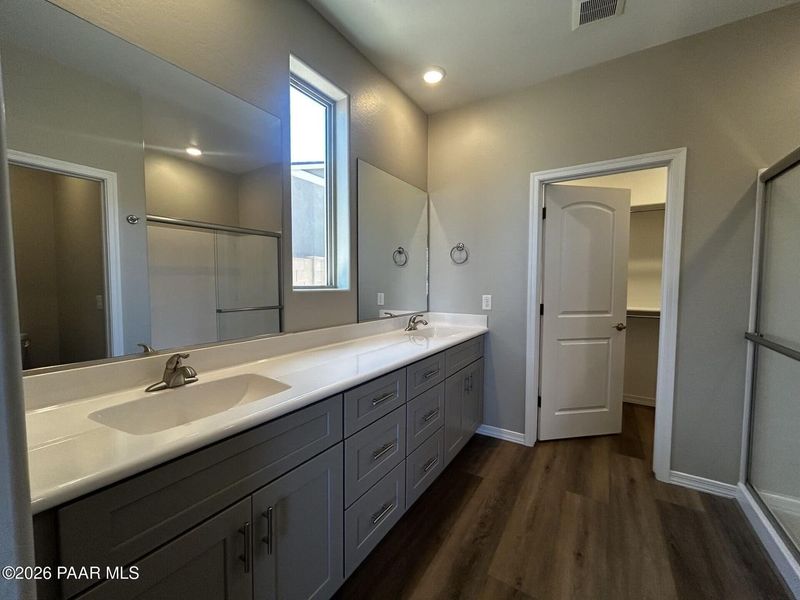 Furnished interior view inside a new home in North Ridge at Pronghorn Ranch, Prescott Valley (Image 12).