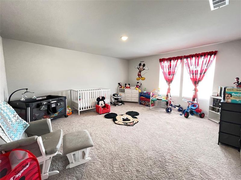 Furnished interior view inside a new home in , Chandler (Image 34).