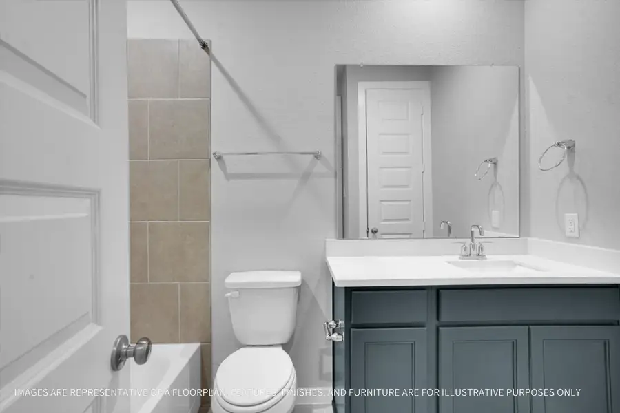 Furnished interior view inside a new home in River Ranch 55', Dayton (Image 8).