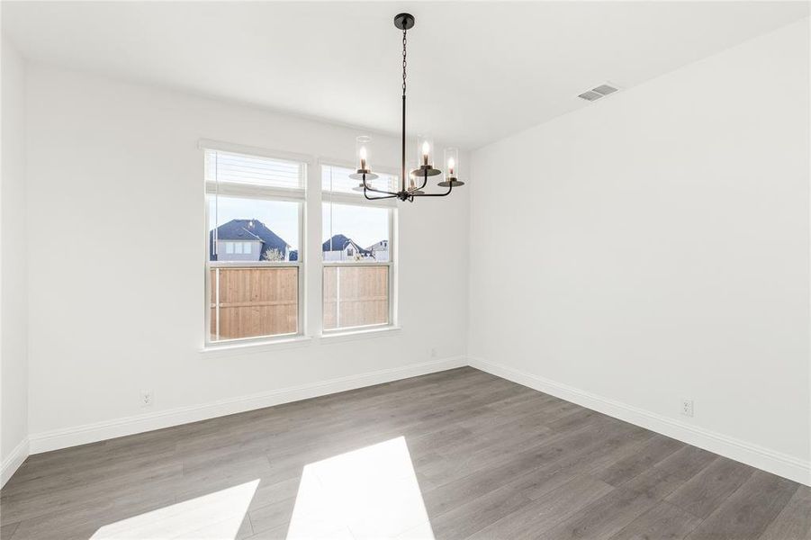 Spacious, unfurnished interior of a new home in Wildflower Ranch 60-65, Fort Worth (Image 25). Spacious, unfurnished interior of a new home in Wildflower Ranch 60-65, Fort Worth (Image 25).