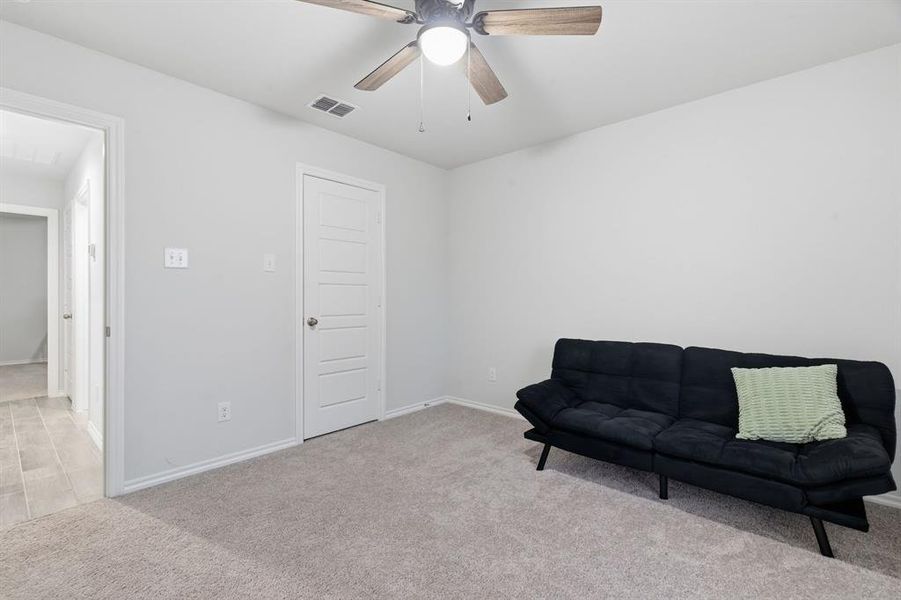 Image 40 of a home in .