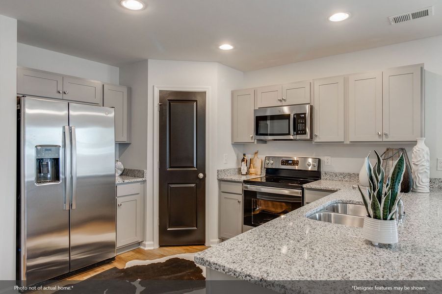 Furnished interior view inside a new home in Ellington, Elgin (Image 4).