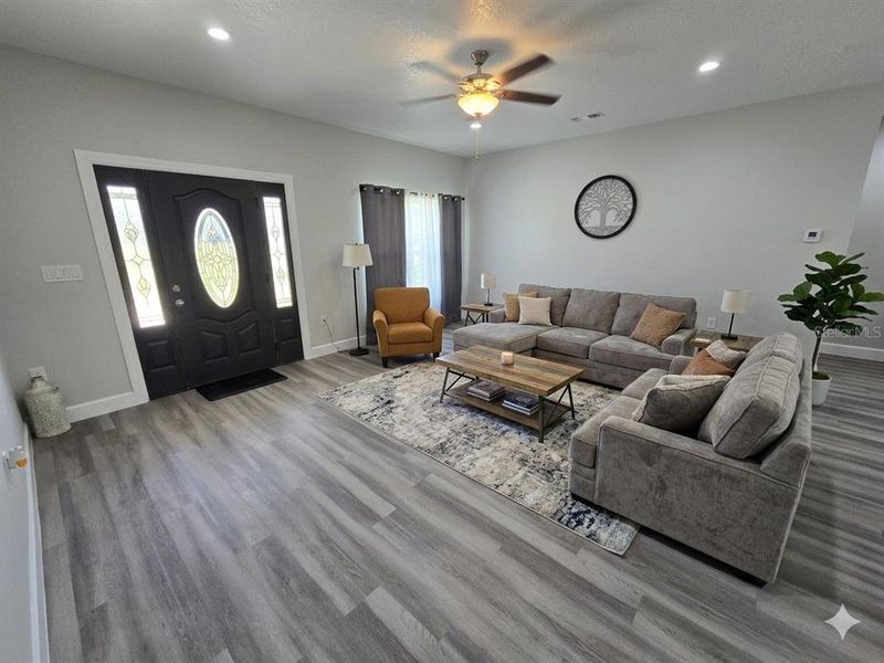 Furnished interior view inside a new home in , Leesburg (Image 10).