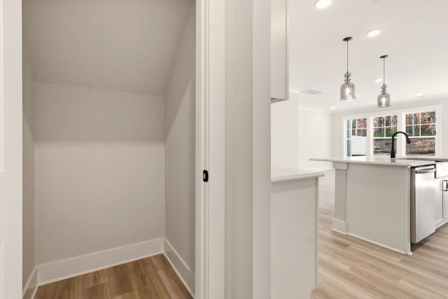 Image 36 of a home in Harbor Crossing.