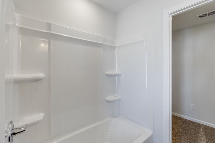 Image 30 of a home in Astoria.