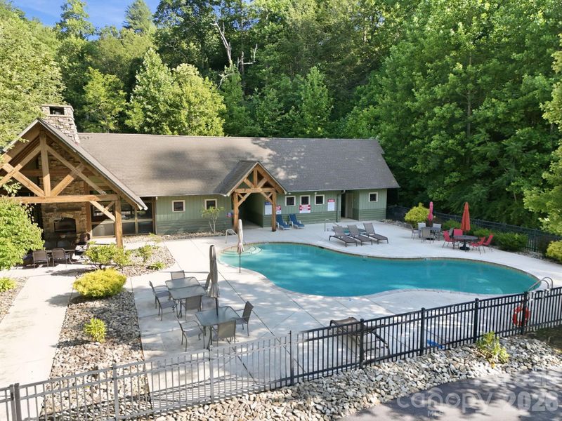 Pool - Pool -